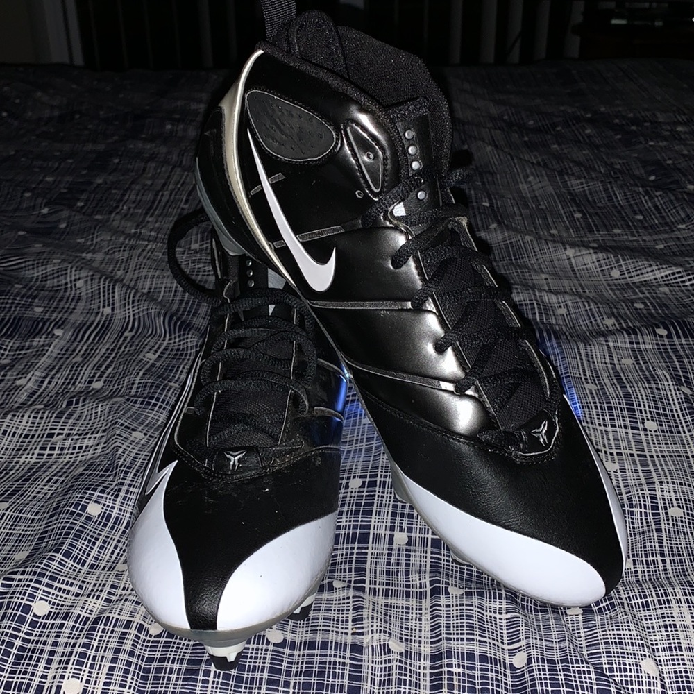 Brand new Nike football/baseball cleats! Multi purpose, plastic cleats!no box